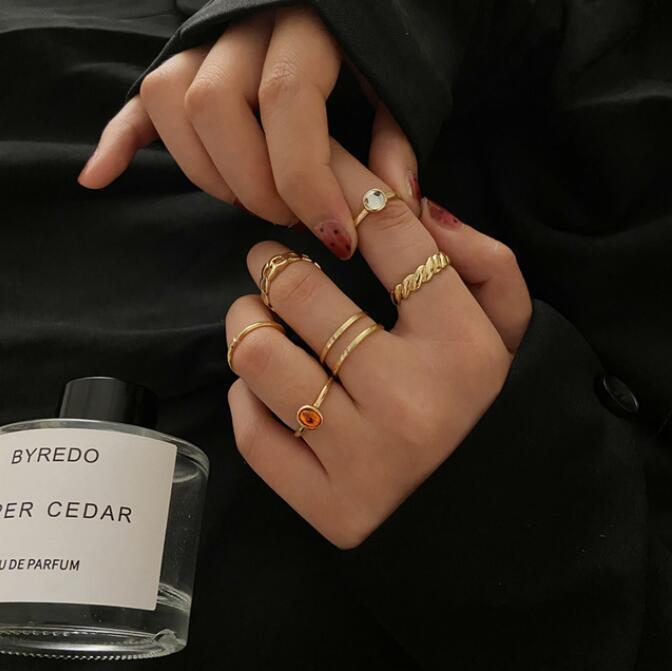 Unisex Alloy Ring Set Rhinestone Geometric Design Moon And Star Creative Retro Style Ring Set Metal Moon Accents