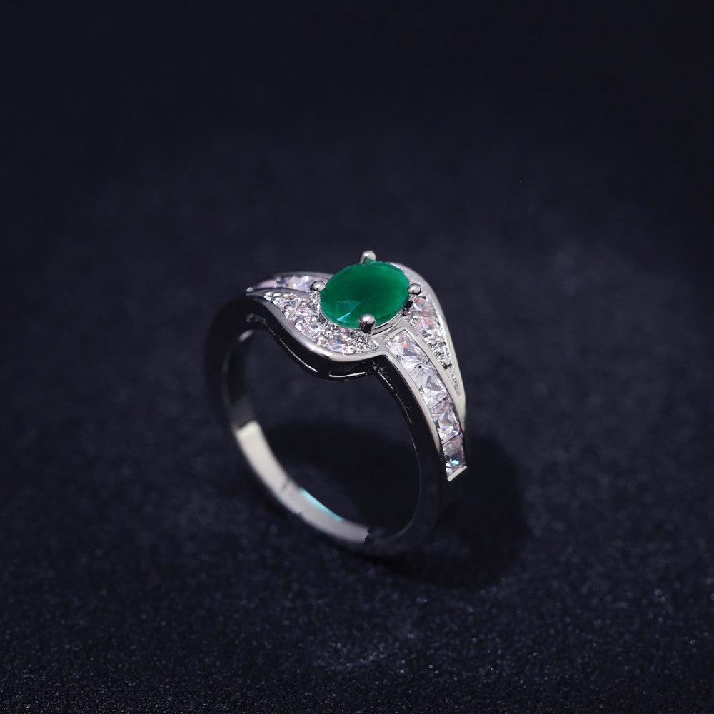 Elegant Copper Ring With AAA Grade Zirconia Inlaid Hand Polished Smooth Surface Exquisite Workmanship For Everyday Wear