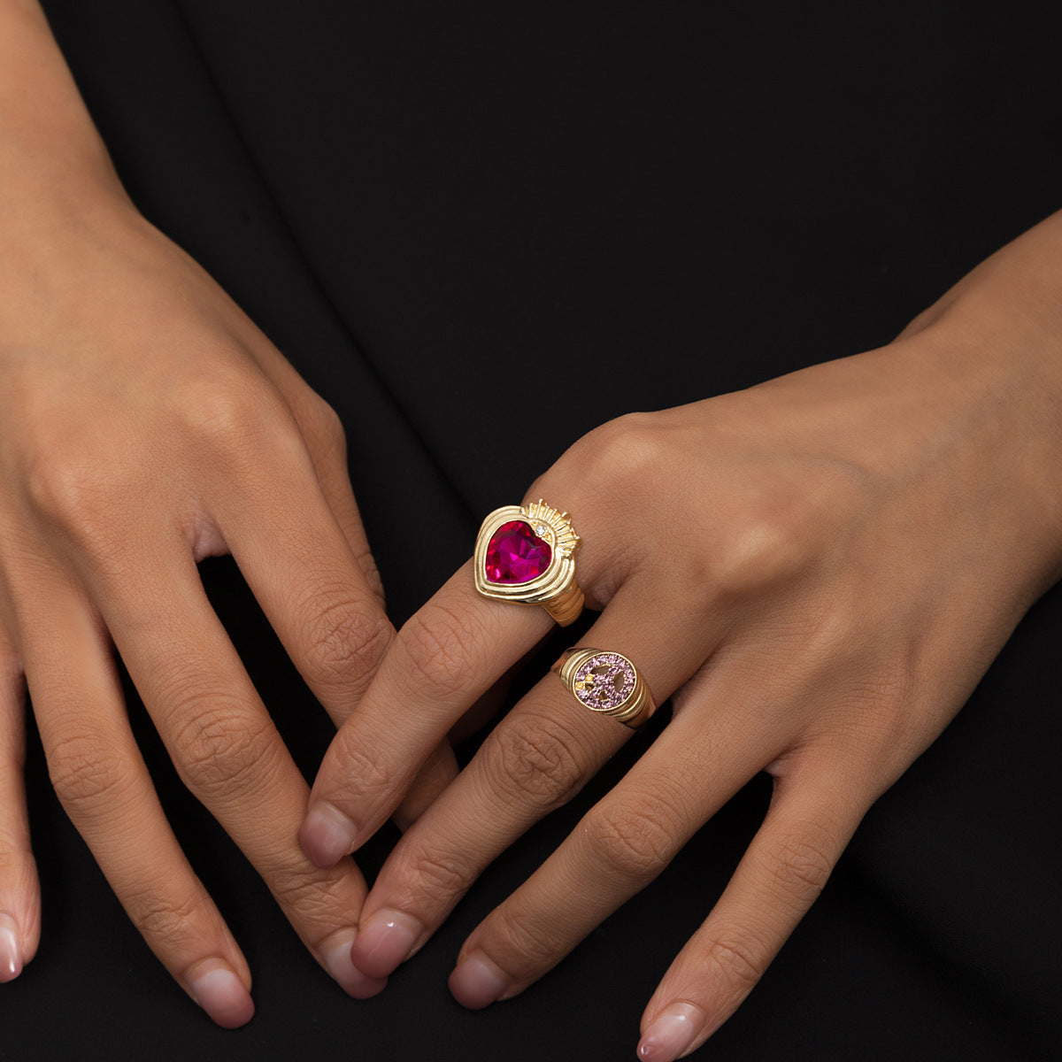 Womens Fashion Ring Alloy Glass Ring With Diamond Inspired Design Gold Tone Jewelry For Women Classic Sparkle Ready