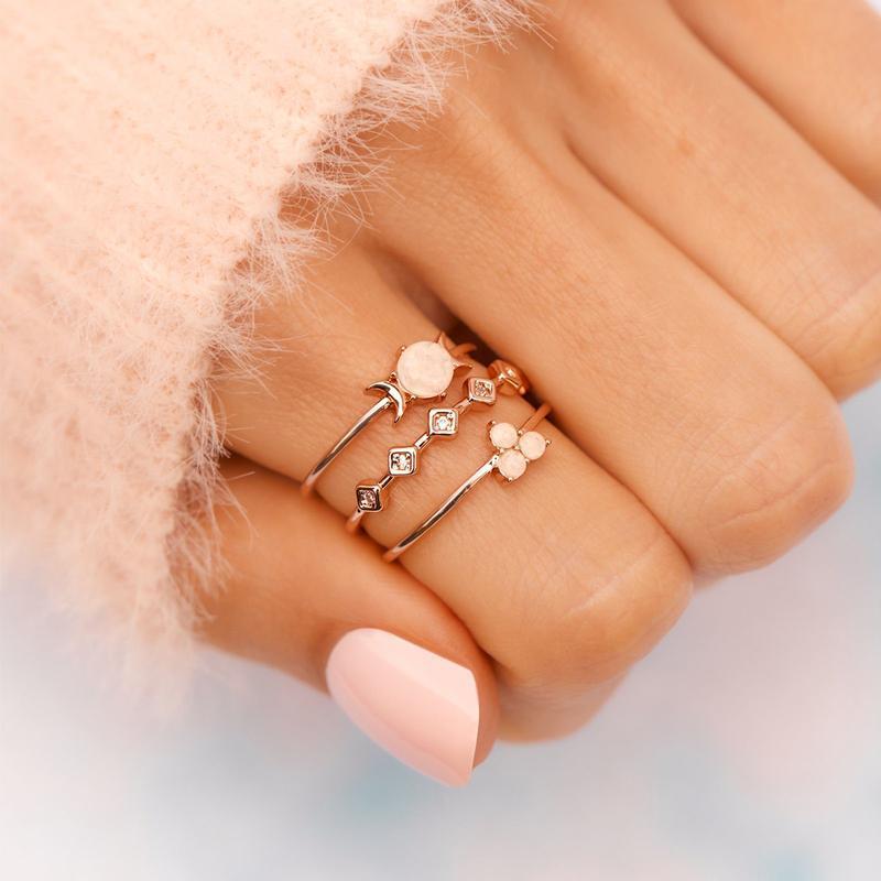 Womens Ring Set Elegant Geometric Alloy Rings Rose Gold Electroplated Three Piece Wedding Jewelry Fashion Style