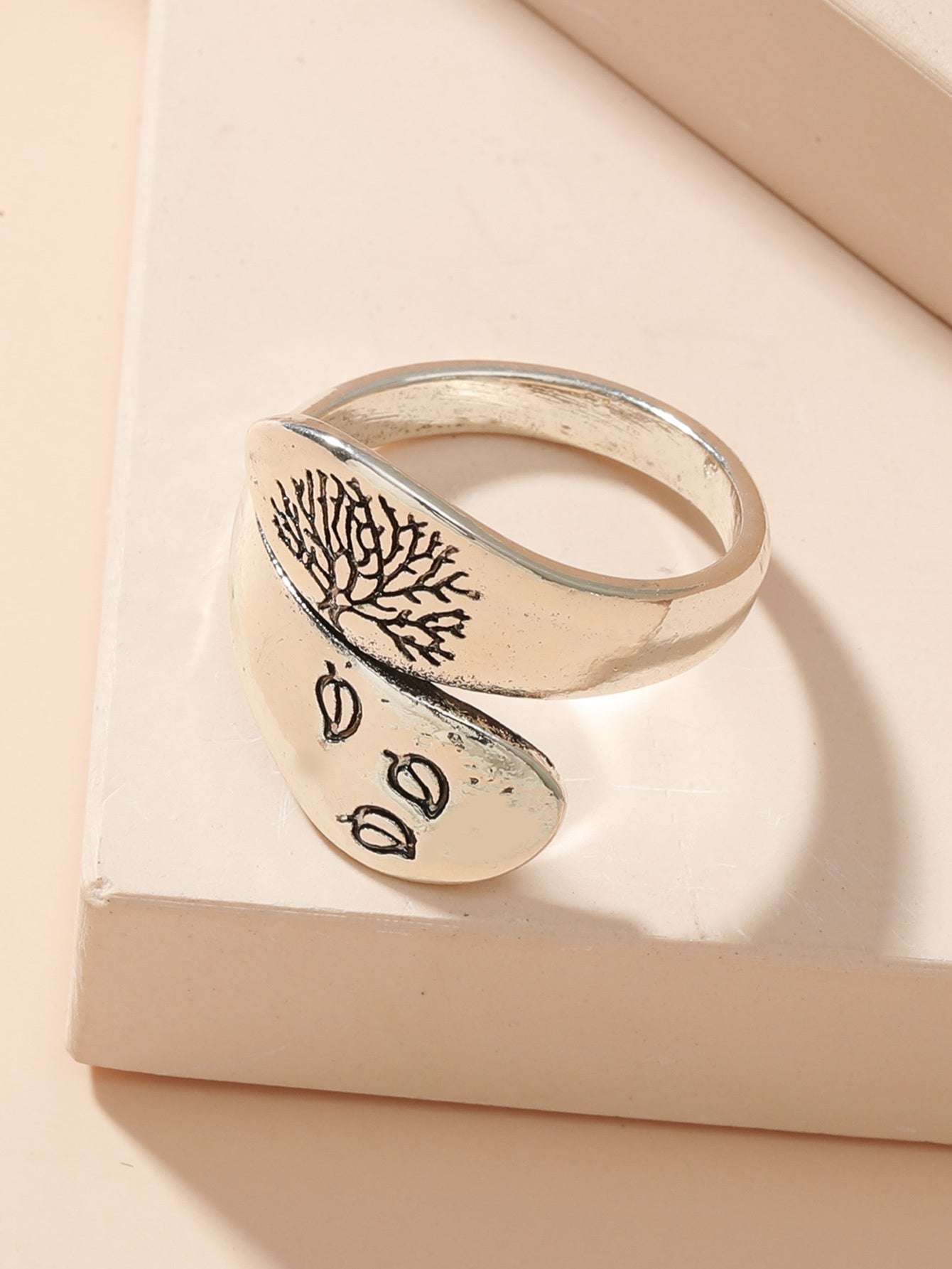 Womens Personalized Ring Ancient Silver Plated Copper Geometrical Design Fashion Rings Dual Use Statement Ring