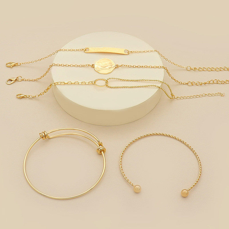 Womens Geometric Bracelet Set Round and Square Alloy Jewelry Set of Five European Styles Elegant Jewelry Craft