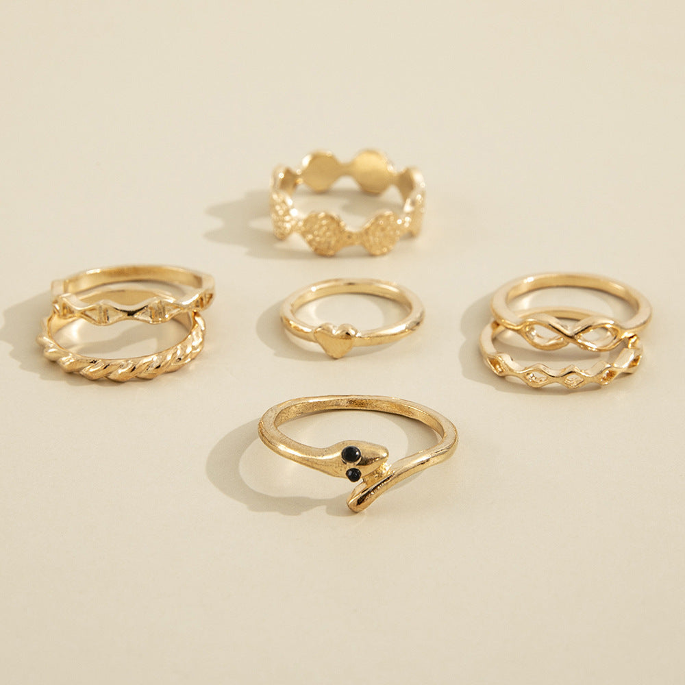 Womens Gold Plated Snake Ring Retro Black Eyed Ring European Fashion Metal Ring Eye Elements Jewelry Gift Her