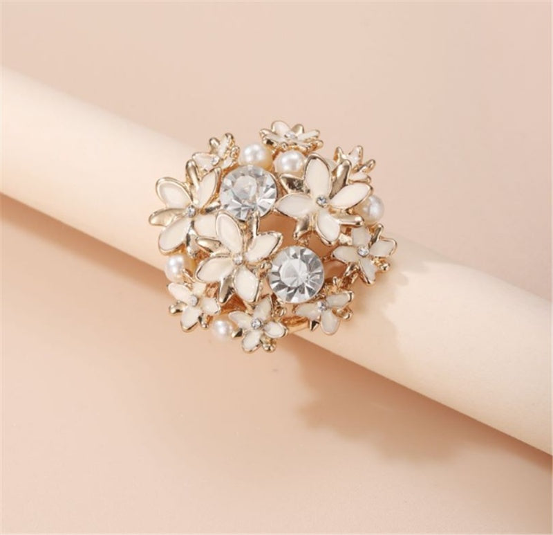 Geometric Pearl Rhinestone Alloy Ring Electroplated Finger Ring Fashion Jewelry Elegant Durable Accessory Chic