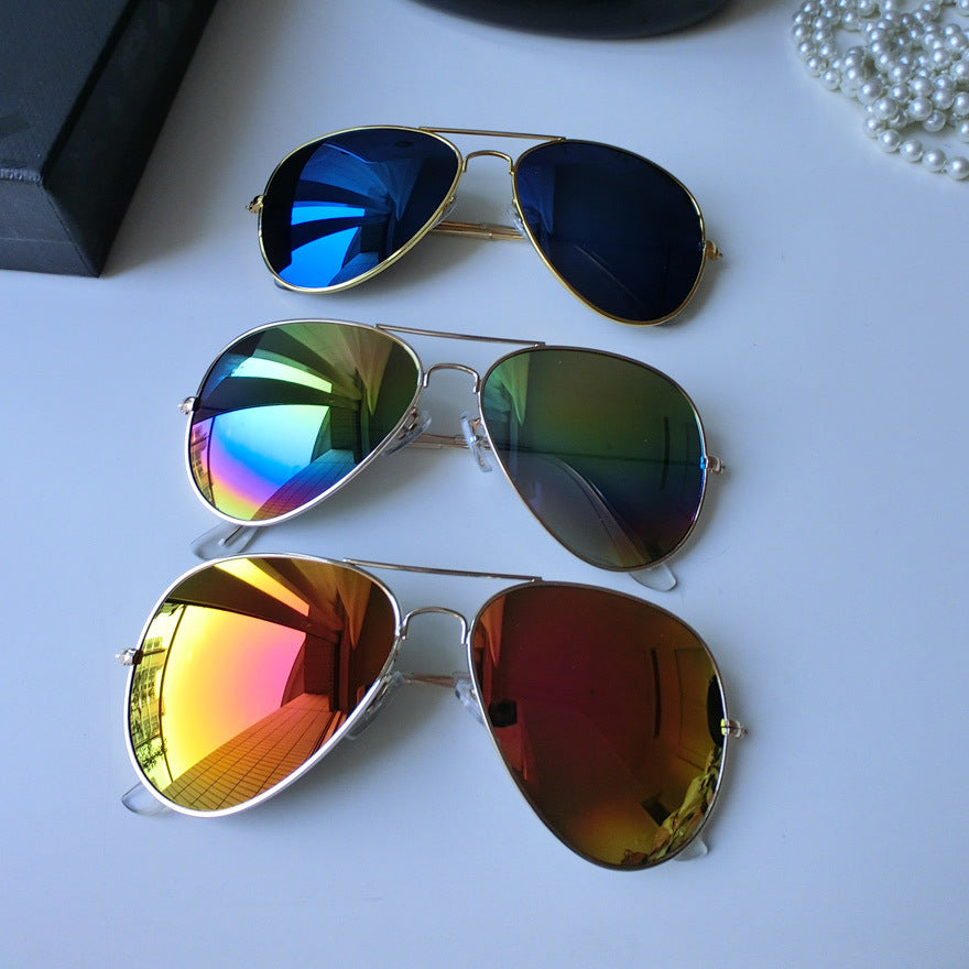 Metal Frame Polarized Sunglasses Driving Glasses With Dustproof Toad Mirror Design Fashion Eyewear Collections