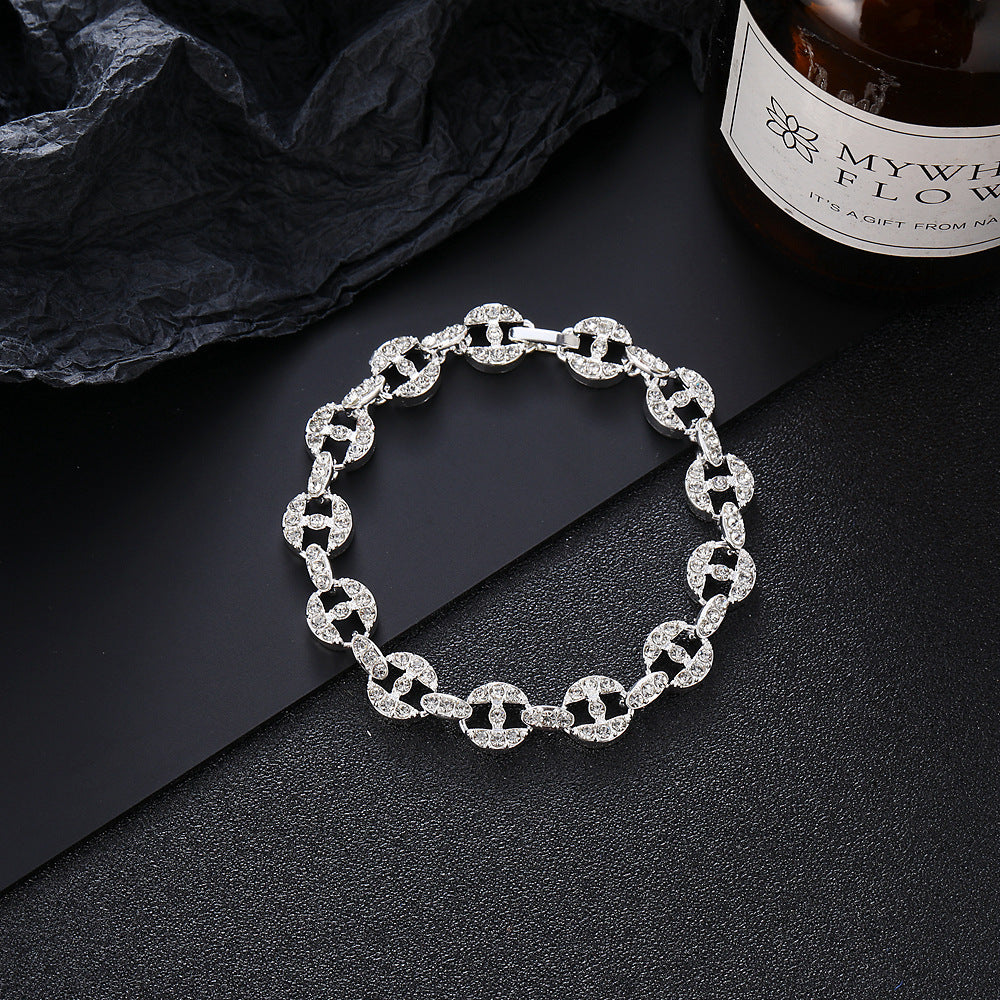 Womens Geometric Round Spot Drill Bracelet Zinc Alloy Electroplated Fashion Bangle Elegant Gift Stylish Accessory