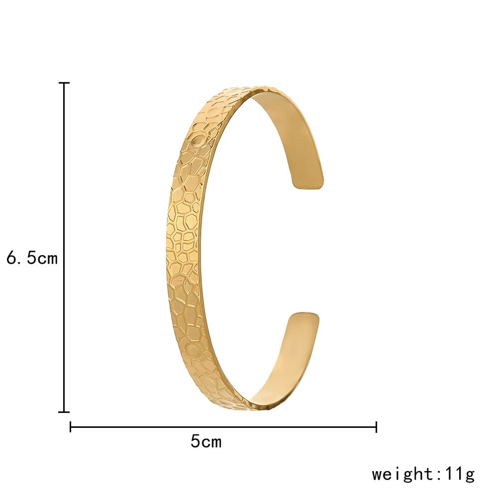 Womens Stainless Steel Bangle Bracelet Textured Nest Peak Design Electroplated European Fashion Timeless Piece