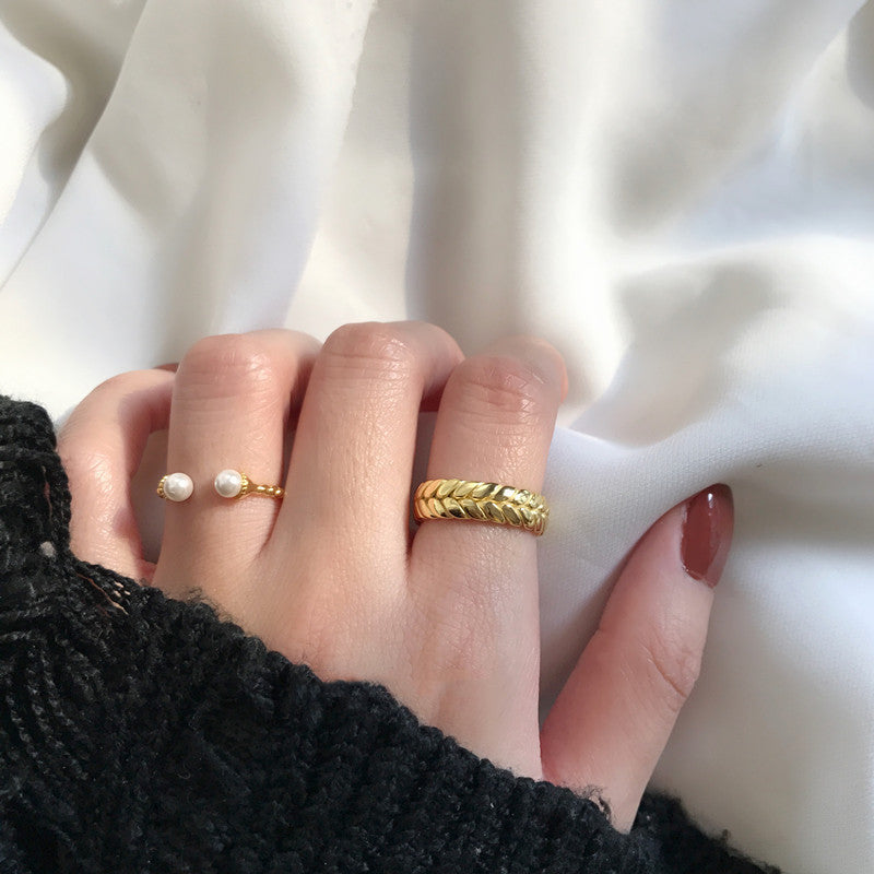 Pearl Cool Style Personality Ring Geometric Copper Gold Tone Adjustable Opening Women Jewelry Sleek Pearl Look