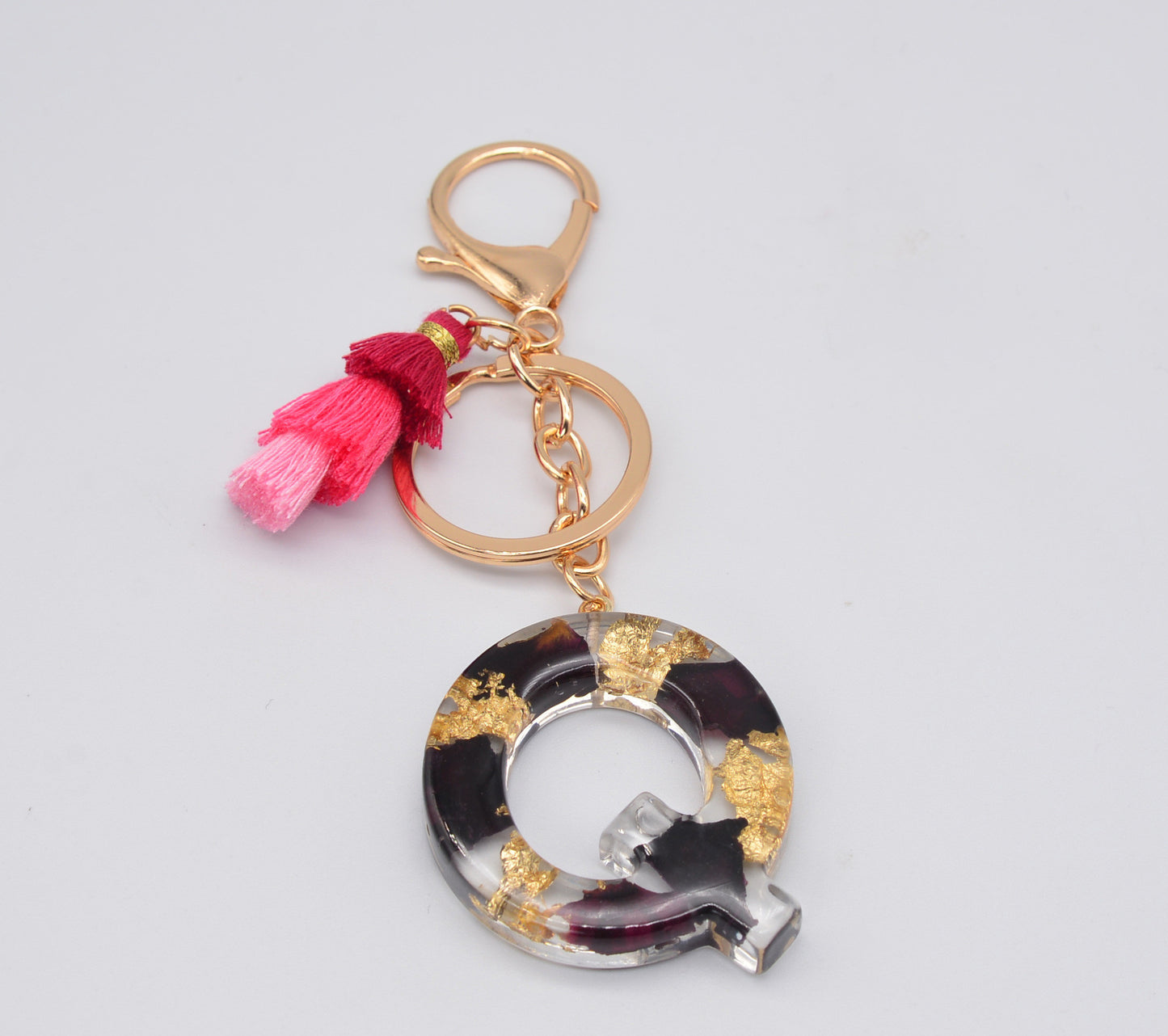 Resin Floral Keychain With Tassel Pendant Black Rose Design Durable Craftsmanship Initial Letter Bag Accessory
