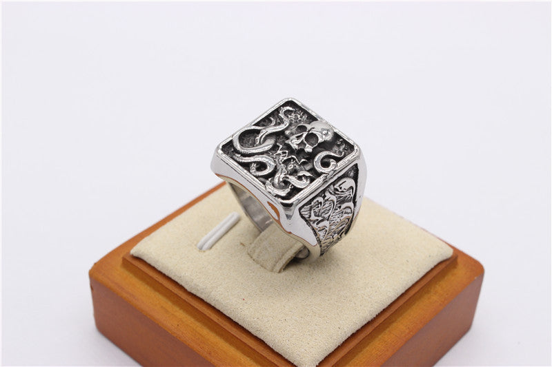 Mens Titanium Steel Octopus Ring Personalized Squid Ornament Retro Gothic Statement Jewelry Durable Fashion Accessory