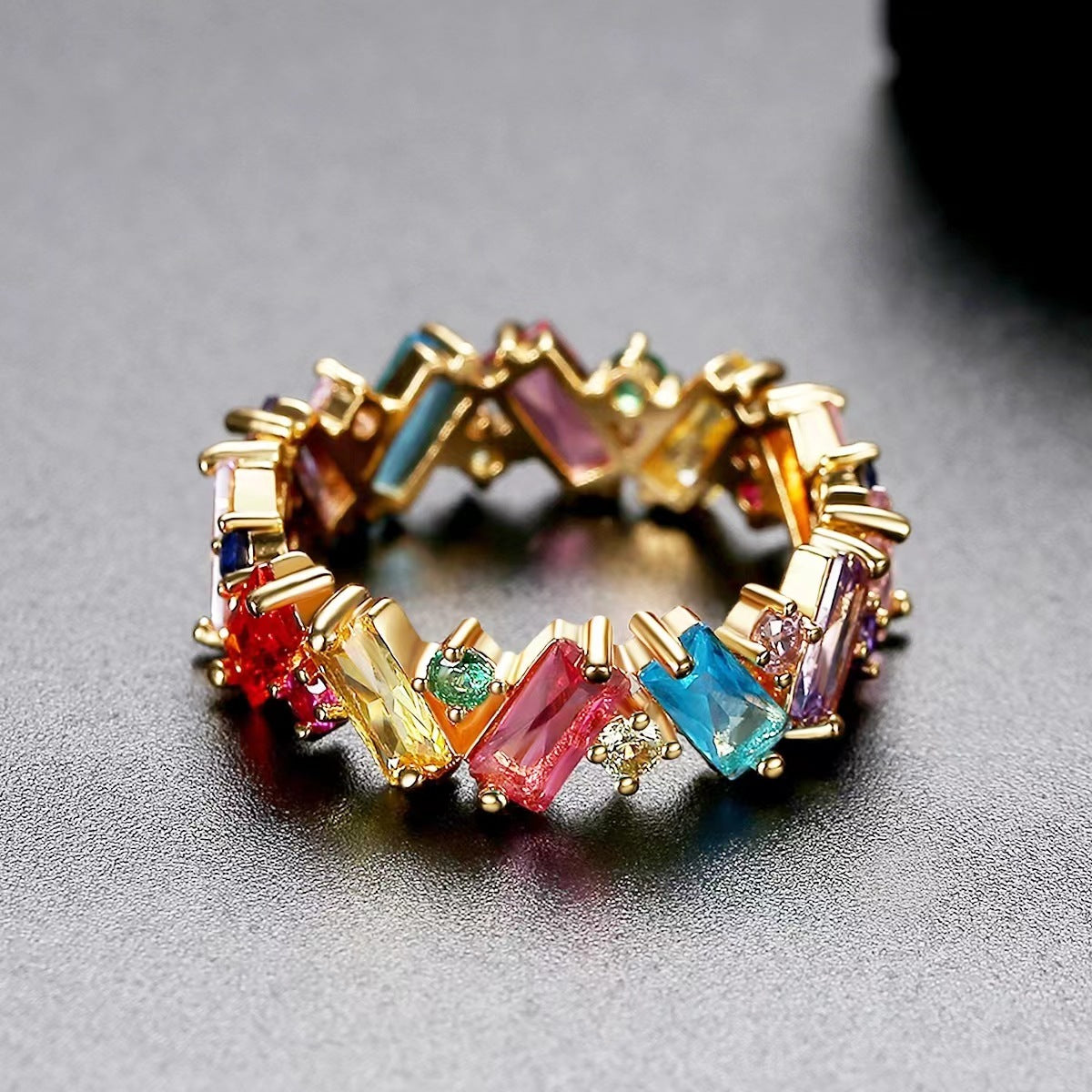 Unisex Irregular Rainbow Zircon Ring Geometric Copper Band Gold Tone Finish For Everyday Wear Sleek Modern Jewelry Gift