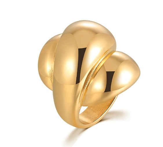 Ladies Ring Stainless Steel Fashion OL Flower Carved Golden Ring for Women Girls Size 6 7 8 9