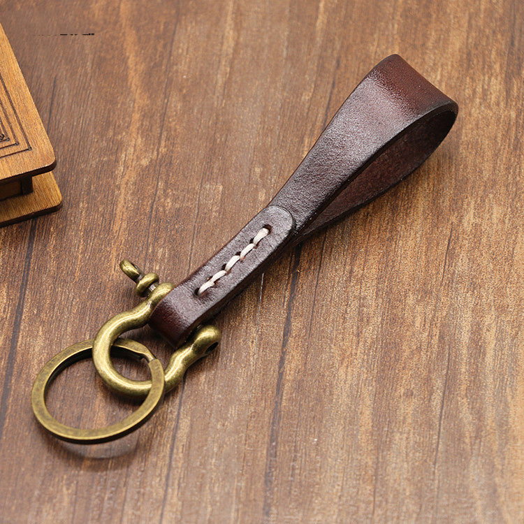 Unisex Leather Car Keychain Copper Horseshoe Buckle Cowhide Heart Pendant Decoration Accessory Classic Look Up