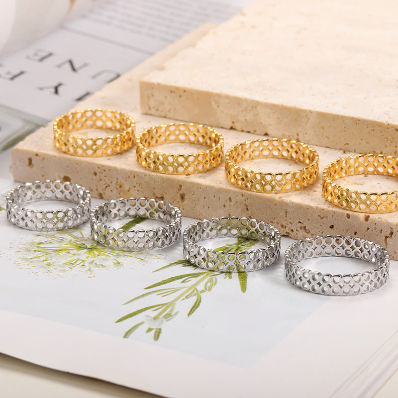 Unisex Stainless Steel Ring With Hollow Heart Design Geometric Round Electroplated Ring Fashion Jewelry For Men