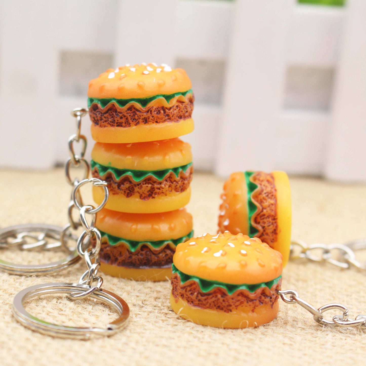 Hamburger Keychain Cute Resin Charm Alloy Keyring Fun Food Gift For Friends Family Events Unisex Pendant Decor