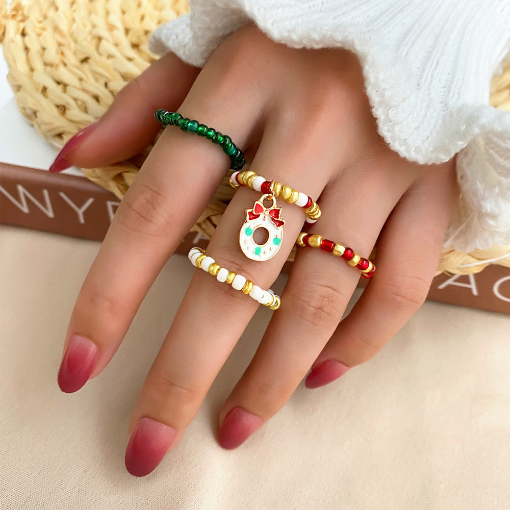 Holiday Alloy Ring Set With Snowflake Gift Box Elk Bell Santa Claus Designs Christmas Jewelry Delicate Glitter Finish 4