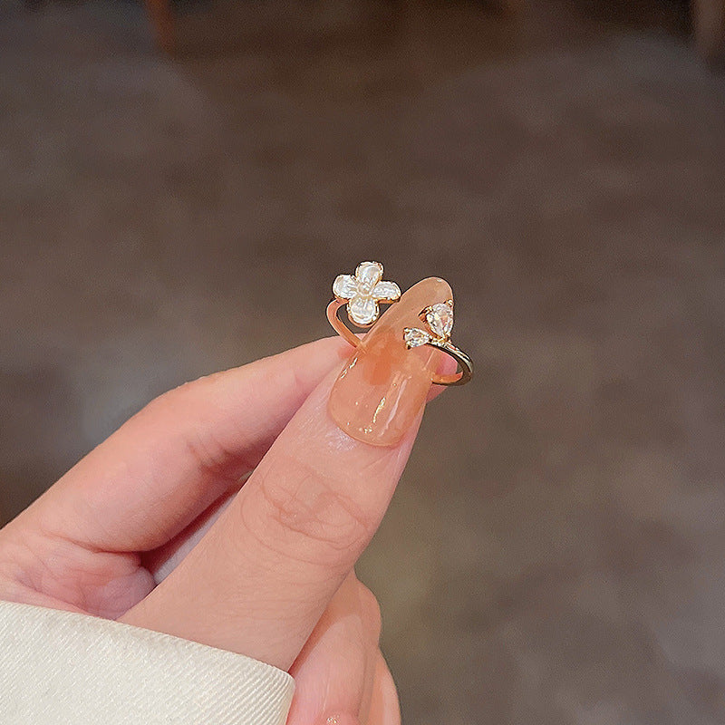 Elegant PearlWhite Ring Geometric Copper Band Electroplated White Gold Gemstone Inlay Gift For Her Korean Style