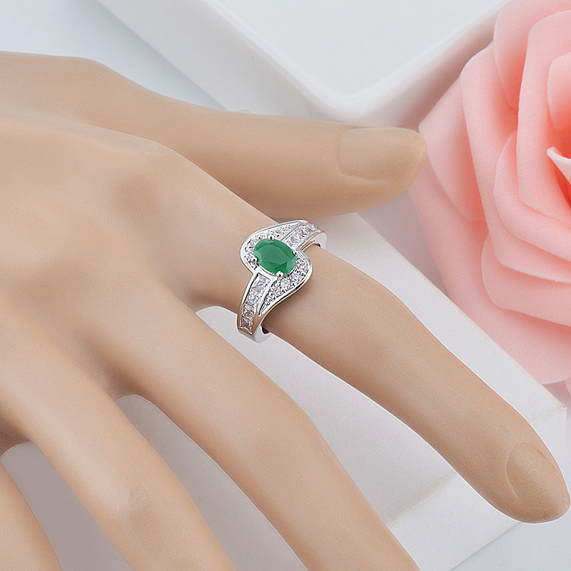 Elegant Copper Ring With AAA Grade Zirconia Inlaid Hand Polished Smooth Surface Exquisite Workmanship For Everyday Wear