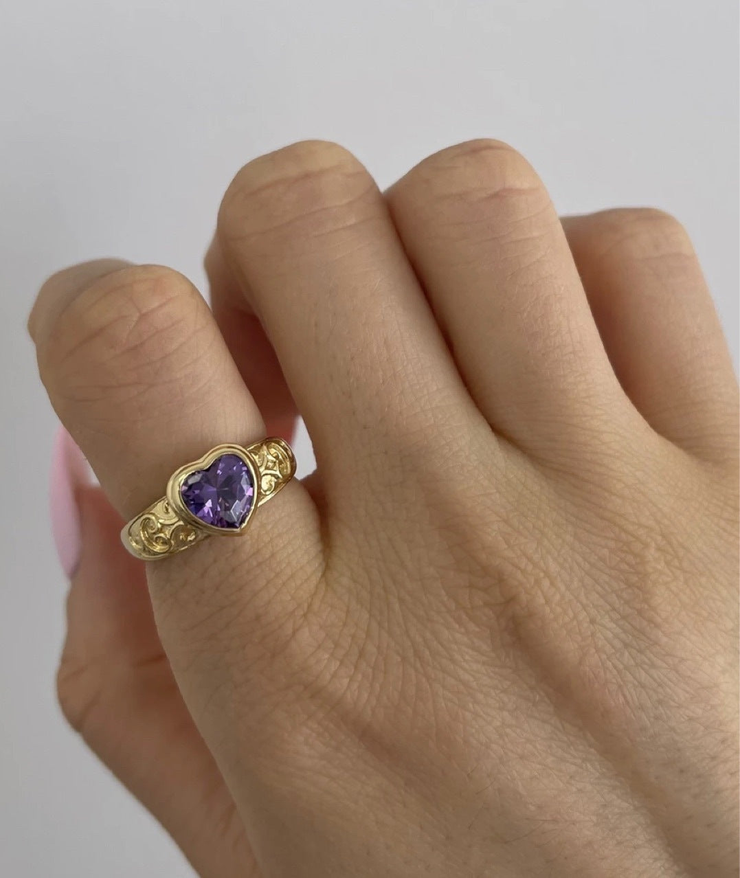 Womens Knuckle Ring 18K Gold Plated Stainless Steel Fashion Ring with Flowers Design and Inlaid Artificial Gems Gold Emerald Diamond Gold Purple Diamond Gold Red Diamond