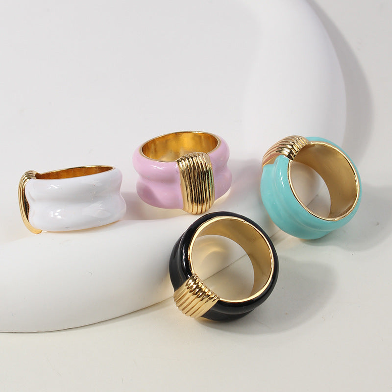 Womens French Retro Black Ring With Gold Enamel Drip Glazed Geometric Copper Ring Simple For Her Drip Oil Blue