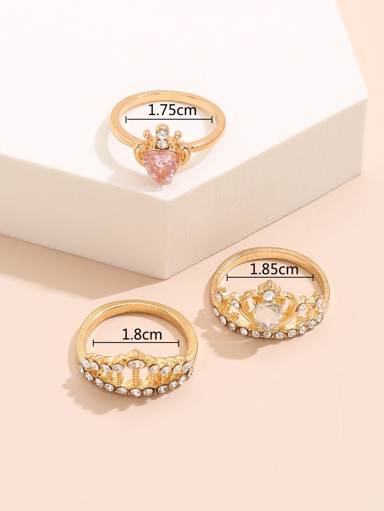 Women Rings Set of 3 Alloy Geometric Rings Trendy Jewelry for Everyday Wear Gift Ready Accessory Pack For Everyday Style