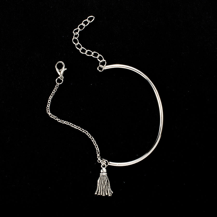 Silver Tassel Bracelet Electroplated Alloy Jewelry Boho Chic Fashion Bangle Elegant Accessory Elegant Gift Art