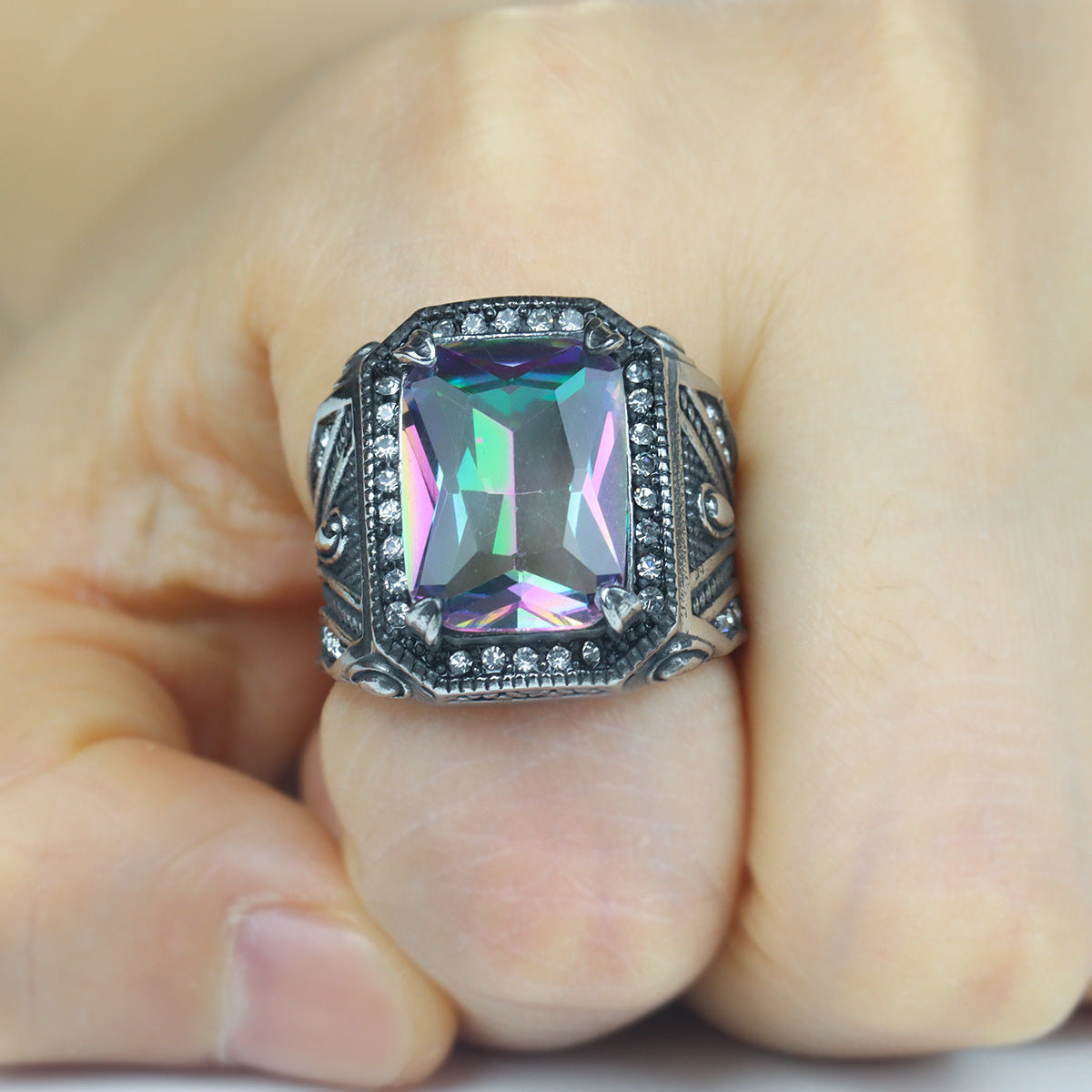 Mens Vintage Silver Ring Irregular Design Gemstone Alloy Ring For Men Retro Jewelry Classic Accessory Gift Gem