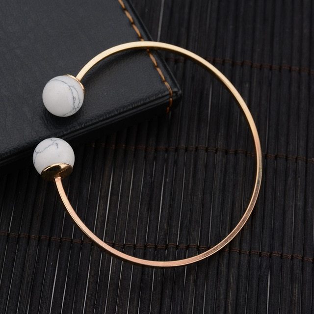 Womens Marbled Round Bead Bracelet Alloy Geometric Design Elegant Jewelry Individually Packed Simple Accessory