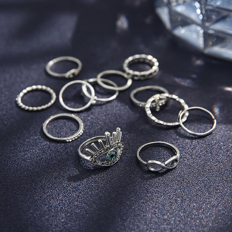 Gold Plated Geometric Rings Set with Rhinestone Cross and Figure Eight Alloy Rings for Women Elegant Chic Look