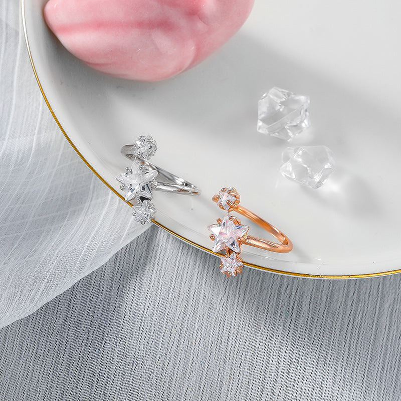 Adjustable Gold Plated Star Ring With Gems Inlay Alloy Fashion Jewelry Gift For Women And Teens Elegant Styles Gleaming