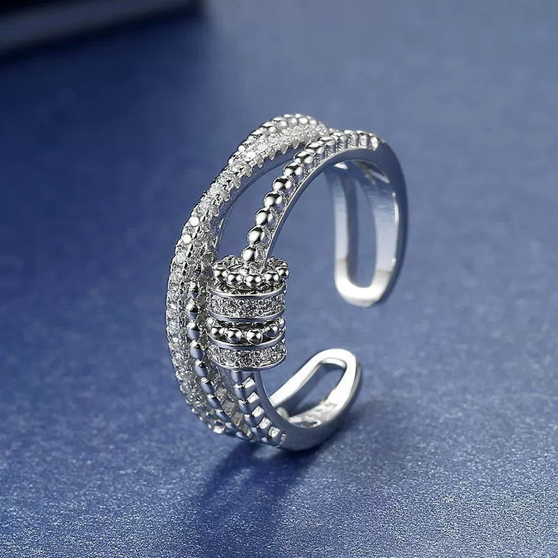 Adjustable Copper Ring With Snowflake Diamond Inlaid Design For Versatile Fashion Jewelry Gift For Everyday Wear