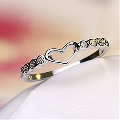 Womens Hollowed Heart Ring Electroplated Alloy Fashion Jewelry Elegant Durable Versatile Gift For Her And Everyday Style