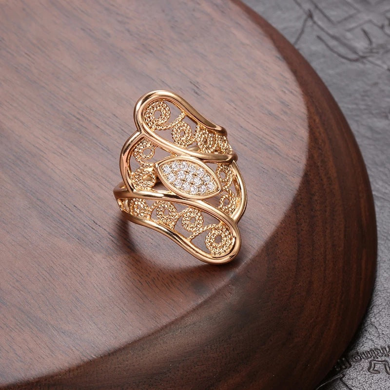 Gold Plated Copper Ring With Rhinestone Flower Design Elegant Womens Jewelry Gift For Her Durable Accessory Fashion