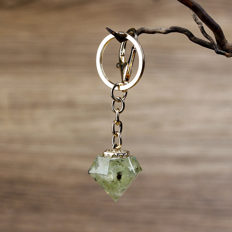 Crystal Gravel Resin Keychain Pendant Modern Design With Tapered Point Handcrafted Natural Stone Accessory Kit