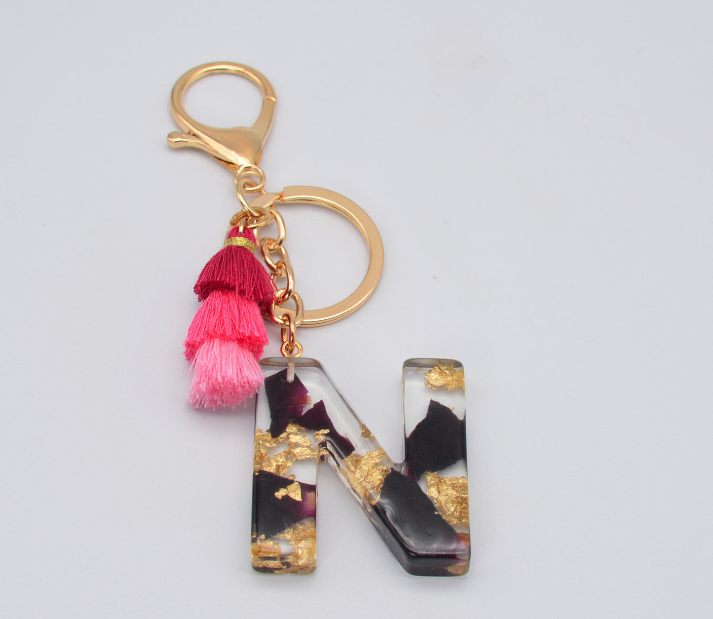 Resin Floral Keychain With Tassel Pendant Black Rose Design Durable Craftsmanship Initial Letter Bag Accessory