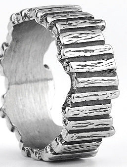 Titanium Steel Textured Ring For Unisex Wear With Modern Style And Sturdy Finish Ideal Everyday Accessory Gift