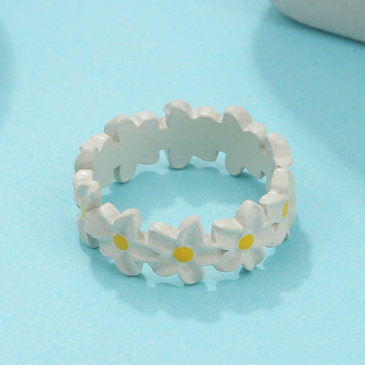 Womens Flower Ring Delicate Electroplated Alloy Fashion Ring Simple Elegant Design Perfect Gift For Her For All