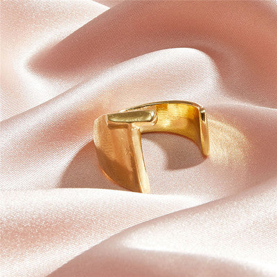 Gold Alloy Letter Ring For Women Initial Alphabet Ring Electroplated Simple Fashion Jewelry Gift For Daily Wear Style