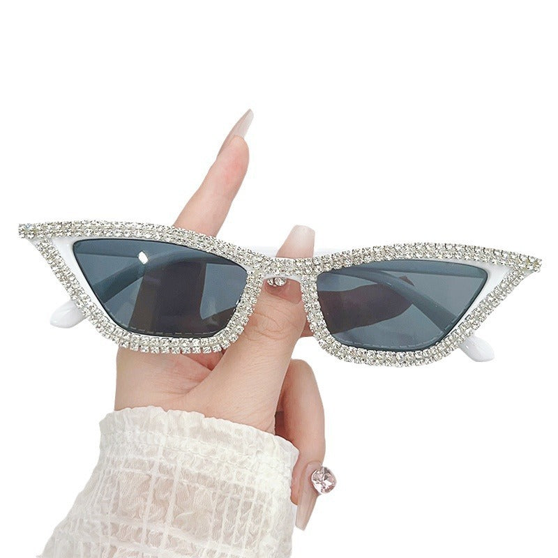 Cat Eye Sunglasses Handmade Diamond Accent Frames Driving Sunglasses Street Fashion Eyewear Plastic Frame Sun UV