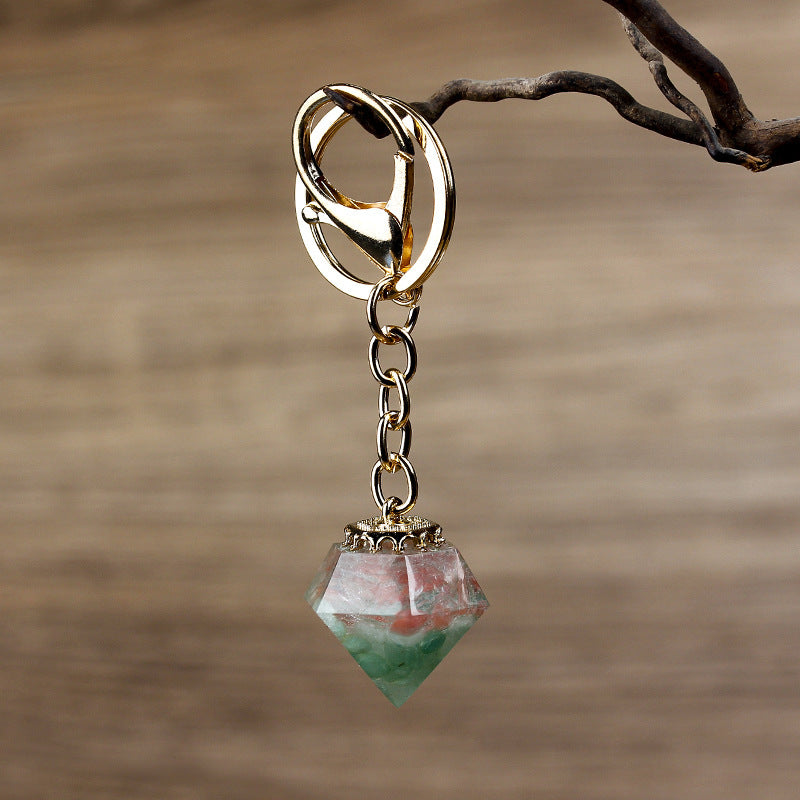 Crystal Gravel Resin Keychain Pendant Modern Design With Tapered Point Handcrafted Natural Stone Accessory Kit
