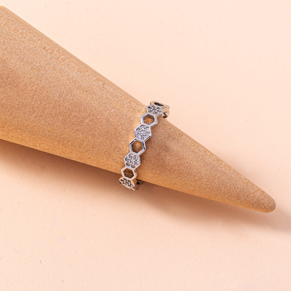 Adjustable Zircon Honeycomb Ring Copper Electroplated Micro Inlaid European American Fashion Jewelry Statement