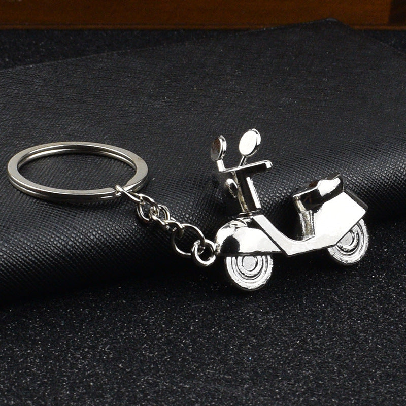 Unisex Motorcycle Keychain Zinc Alloy Pendant Key Ring Biker Accessory Metal Key Holder Durable Finish For Everyday Use