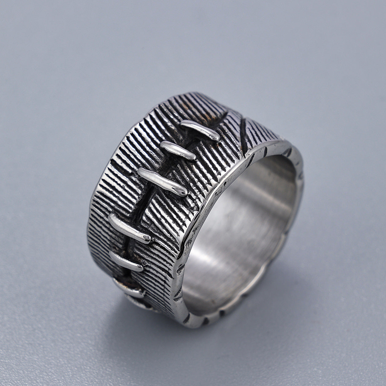 Dark Punk Stitched Ring For Men Titanium Steel U Shaped Geometric Design Fashion Accessory Jewelry Superior Quality