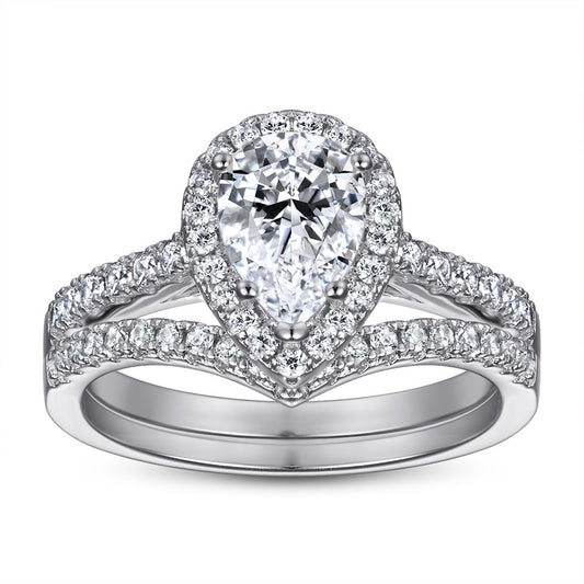Geometric V Shaped 925 Silver Ring With Simulated Diamond