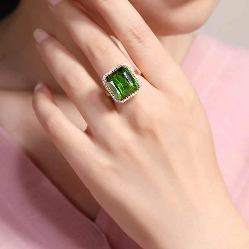 Emerald Green Tourmaline Simulated Ring For Women Copper Mosaic Gold Plated Jewelry Gentle Fit Ring For Ladies