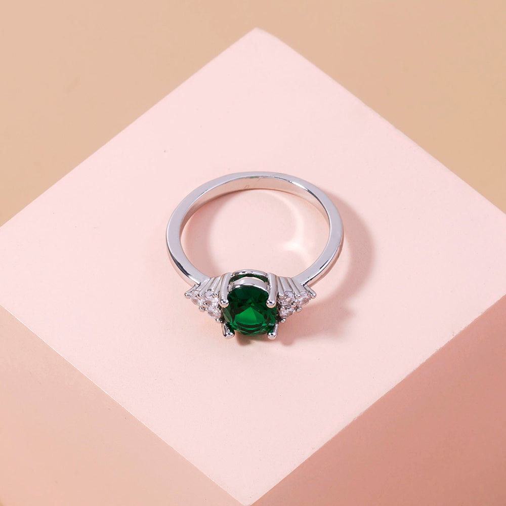 Oval Emerald Green Zircon Ring For Women Adjustable Copper Zircon Jewelry European Style Ring Classic Pure Luxe