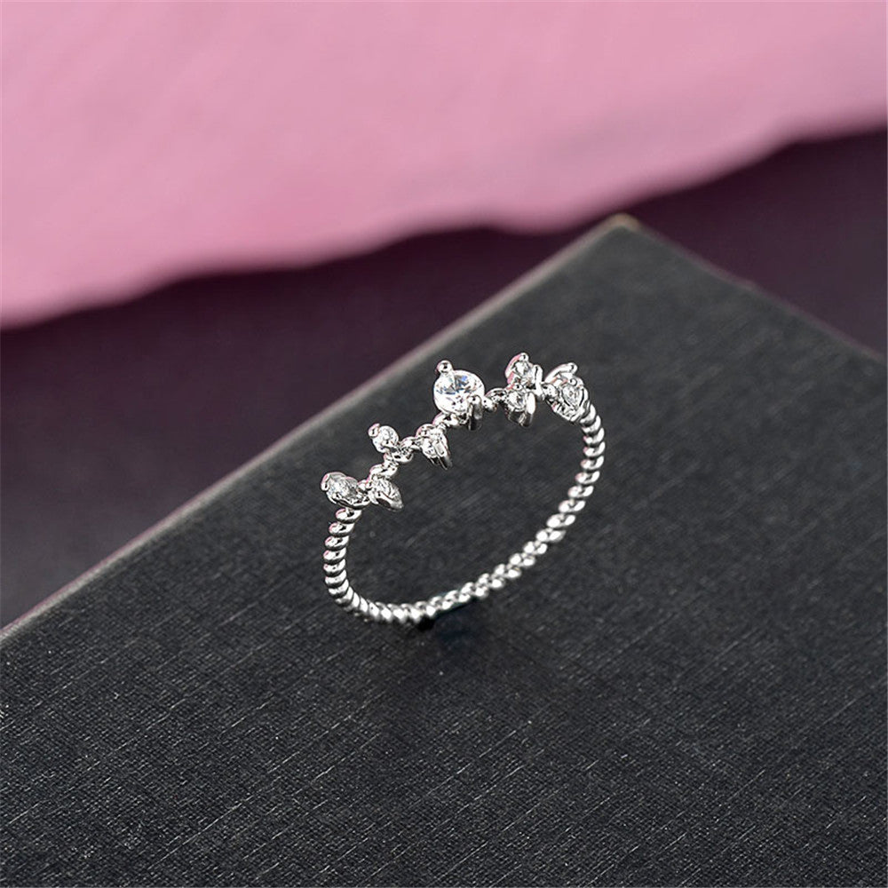 Twisted Zircon Copper Ring Hand Polished With White Gold Eco Friendly Electroplating Fancy Ring For Everyday Elegance