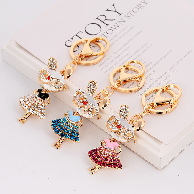 Animal Keychain Pendant Sparkling Alloy Diamond Studded Accessory Cute Keyrings Decoration For Keys Bags White