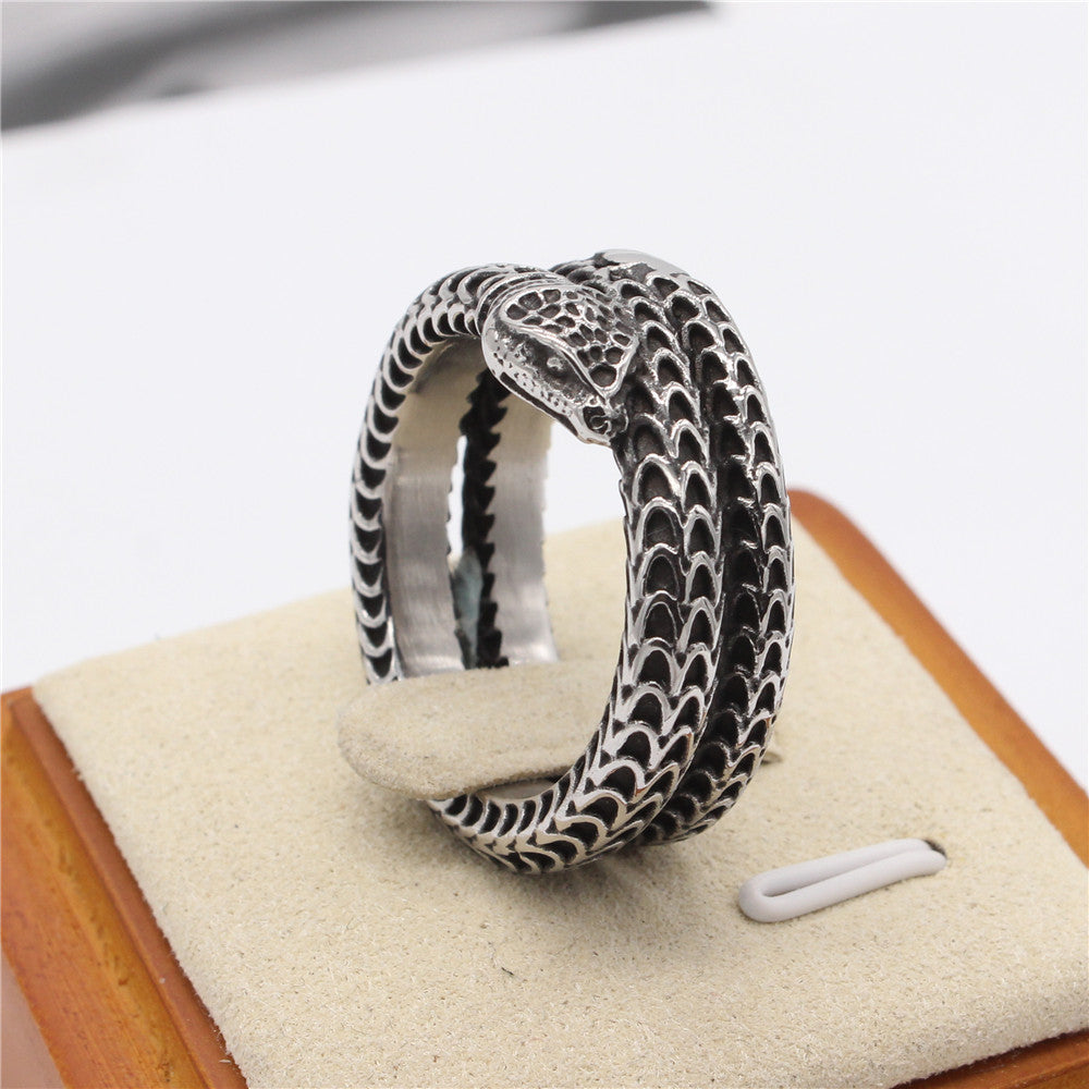 Gothic Snake Head Ring Unisex Titanium Steel Durable Jewelry Accessory Bold Design Statement Fashion For Men Women