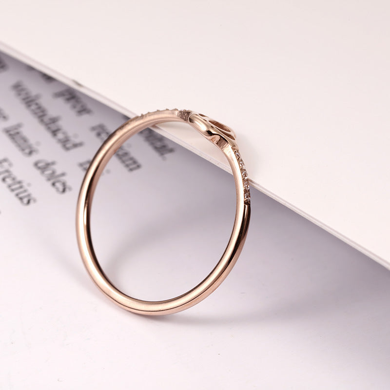 Crown openwork diamond ring